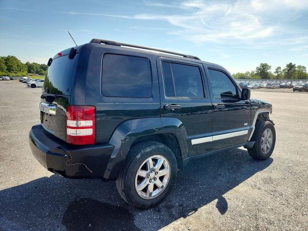 2012 JEEP LIBERTY Sport