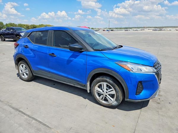 2024 NISSAN KICKS