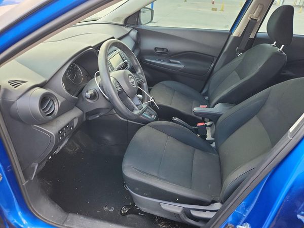 2024 NISSAN KICKS