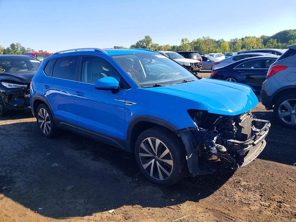 2022 VOLKSWAGEN TAOS SE