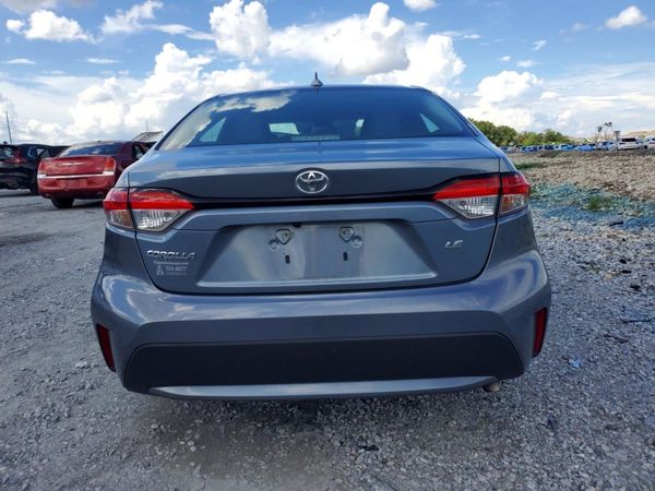 2021 TOYOTA COROLLA