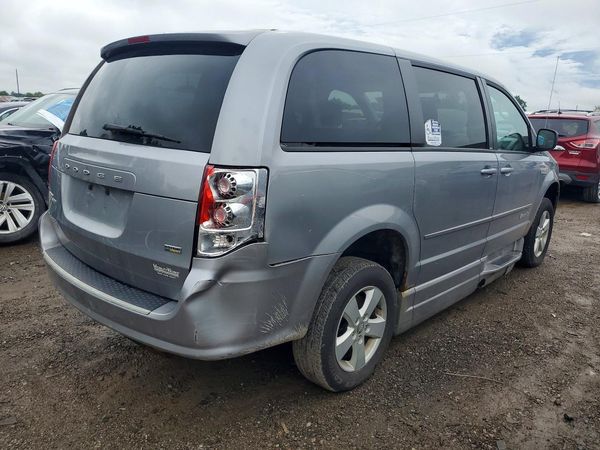 2013 DODGE GRAND CARAVAN SE