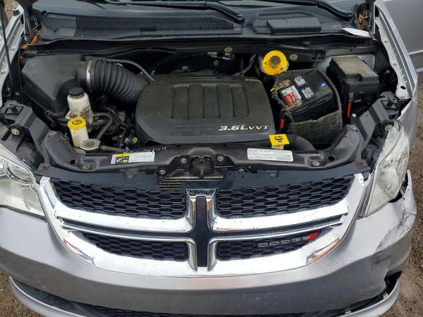 2013 DODGE GRAND CARAVAN SE