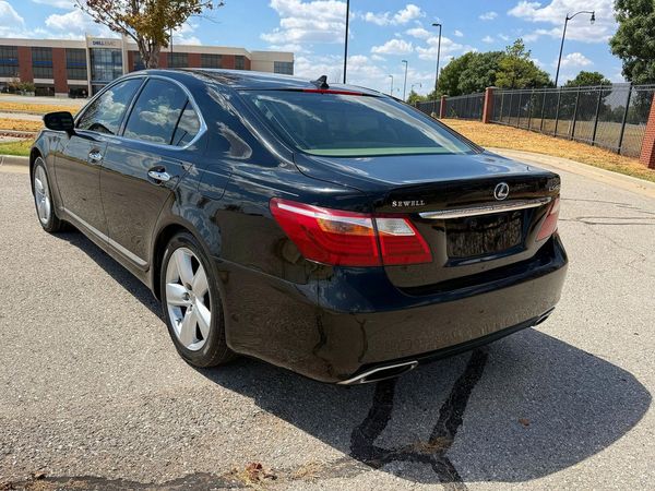2012 LEXUS LS 460