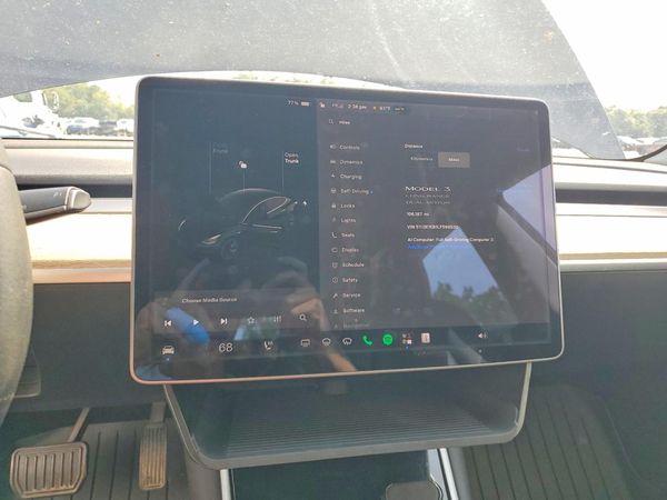 2020 TESLA MODEL 3