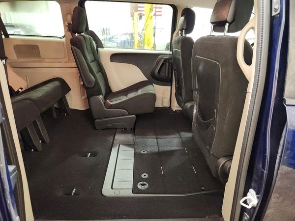 2015 DODGE GRAND CARAVAN SE