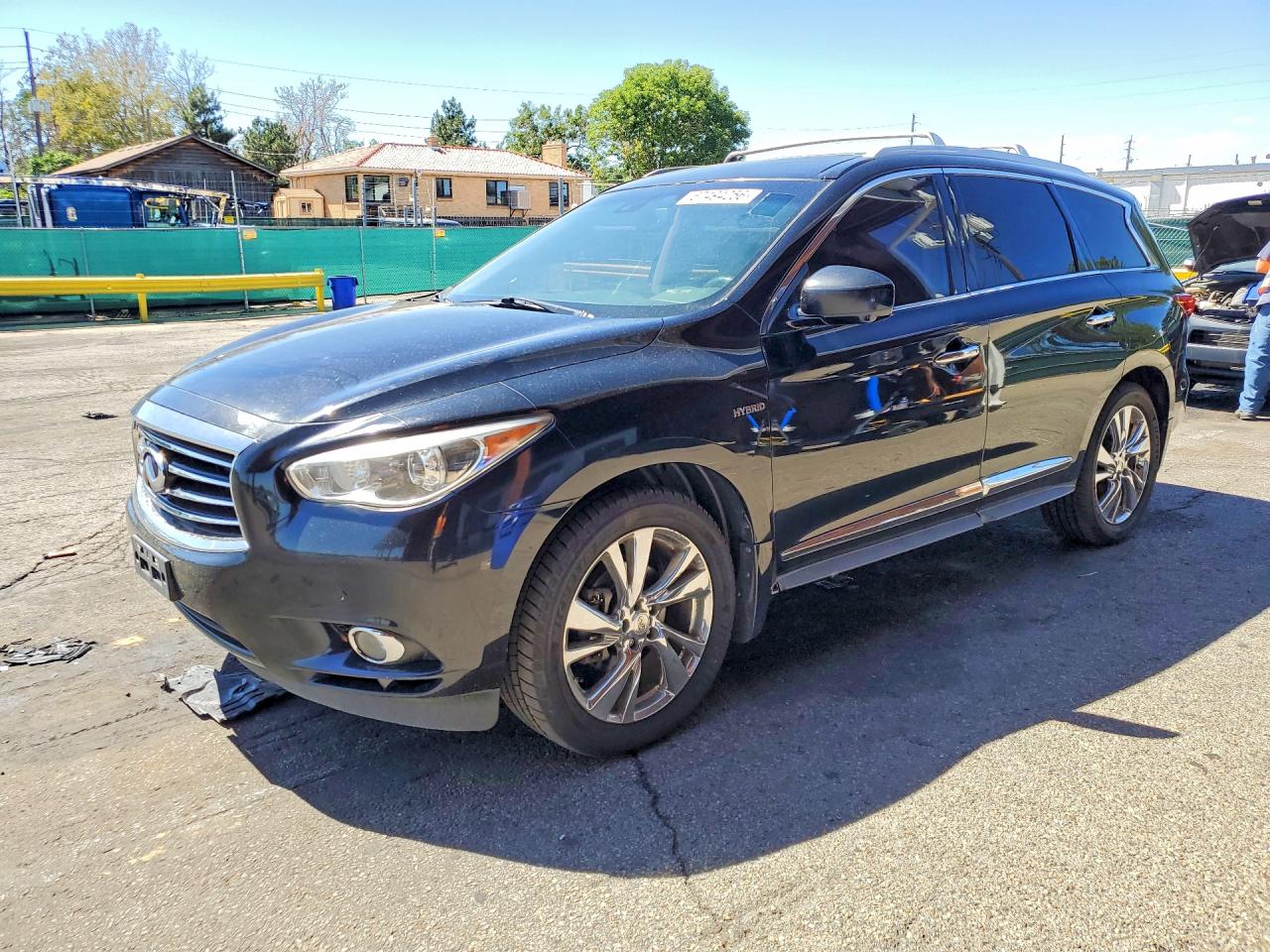 2014 INFINITI QX60 — Front 3/4