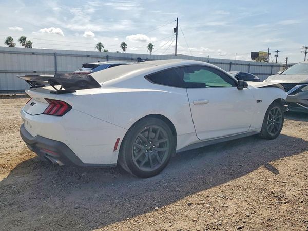 2025 FORD MUSTANG