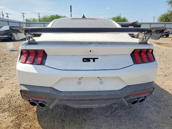 2025 FORD MUSTANG