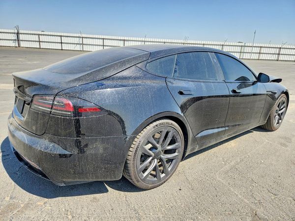 2022 TESLA MODEL S