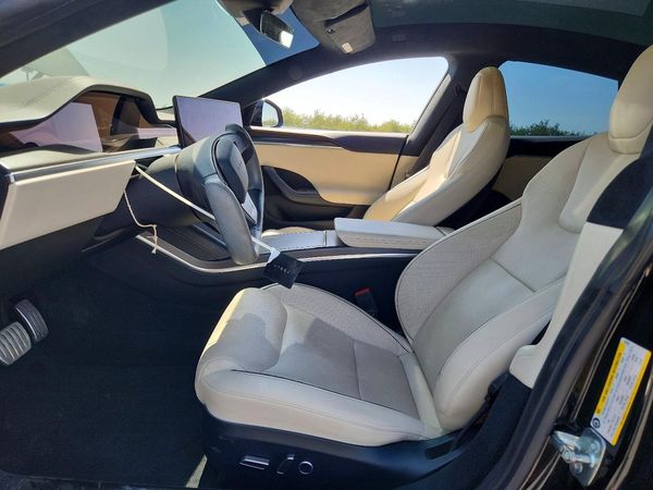 2022 TESLA MODEL S