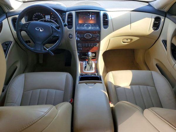 2016 INFINITI QX50