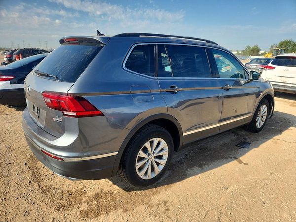 2018 VOLKSWAGEN TIGUAN SE, 4Motion SEL
