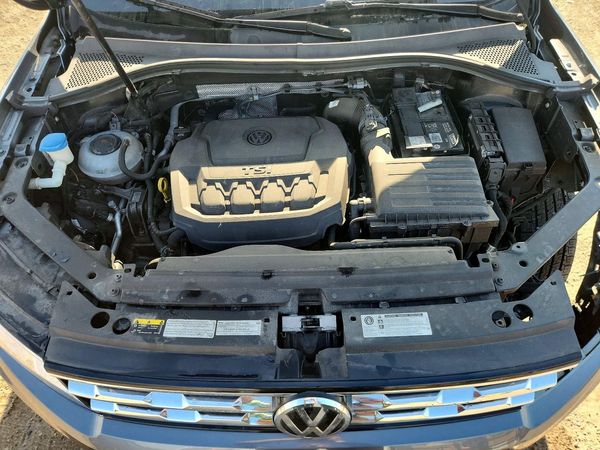2018 VOLKSWAGEN TIGUAN SE, 4Motion SEL