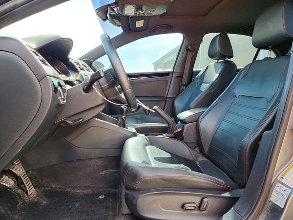 2017 VOLKSWAGEN JETTA GLI