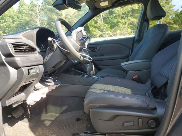 2025 SUBARU FORESTER