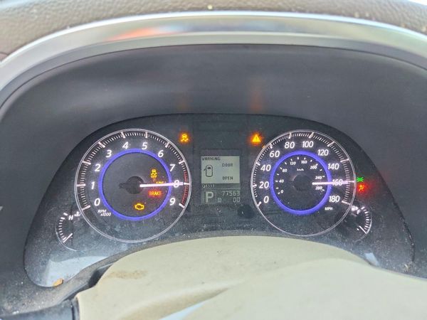 2012 INFINITI FX35