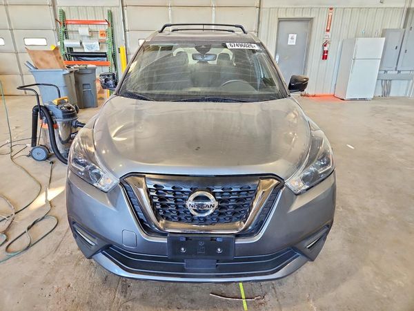 2020 NISSAN KICKS