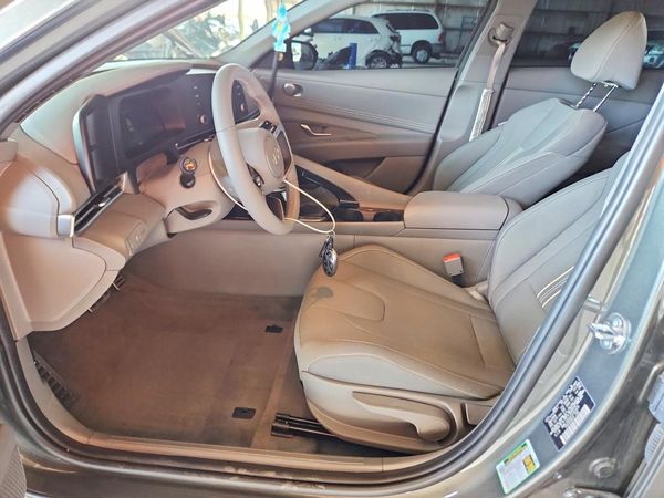 2026 HYUNDAI ELANTRA