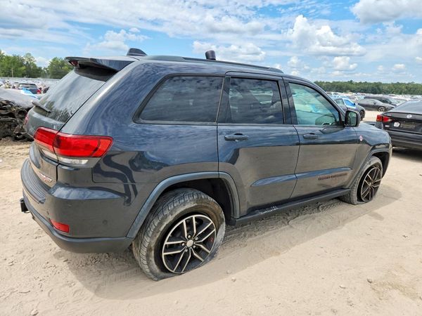 2018 JEEP GRAND CHEROKEE Trailhawk