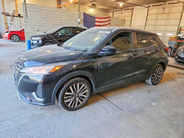2021 NISSAN KICKS