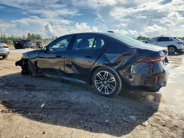 2026 BMW 530 xDrive — DSRA