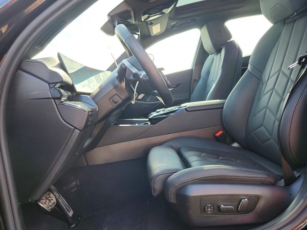 2026 BMW 530 xDrive — DENT