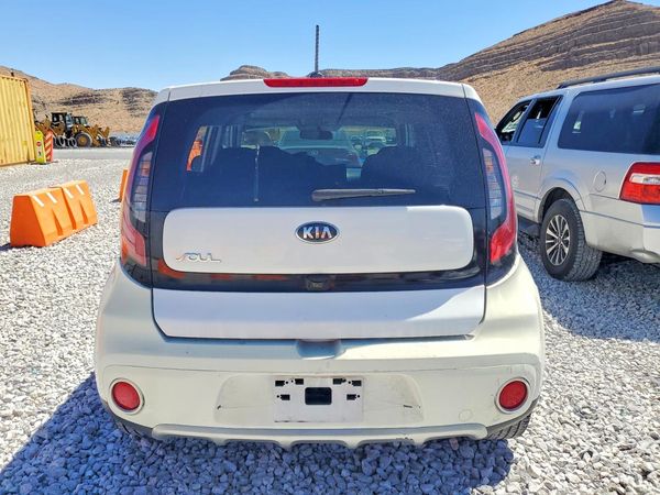 2018 KIA SOUL