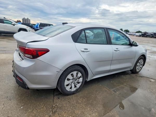 2019 KIA RIO