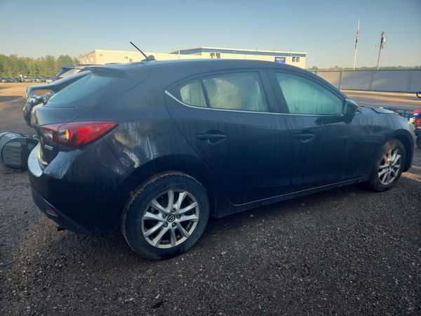 2015 MAZDA 3 Touring/GS