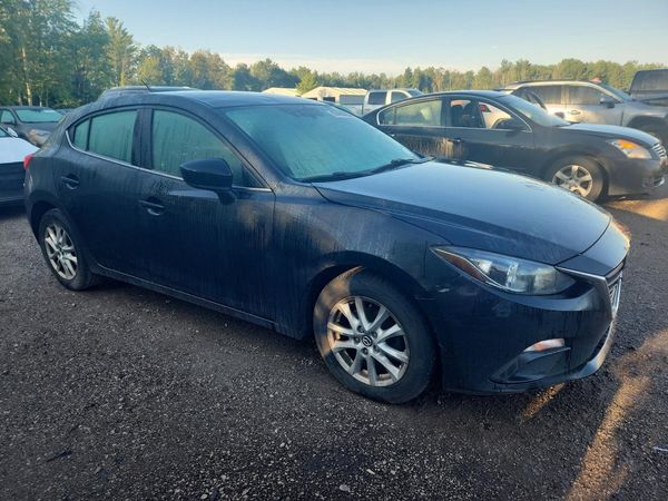 2015 MAZDA 3 Touring/GS