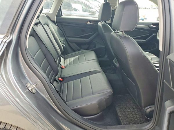 2021 VOLKSWAGEN JETTA S / SE / R-Line