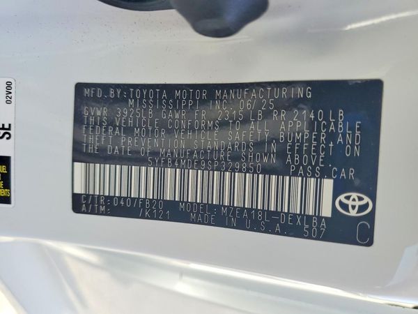 2025 TOYOTA COROLLA LE