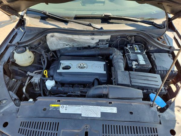2017 VOLKSWAGEN TIGUAN S, Limited