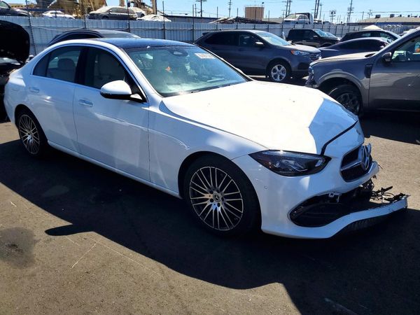 2024 MERCEDES-BENZ C C300