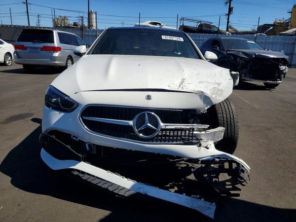 2024 MERCEDES-BENZ C C300