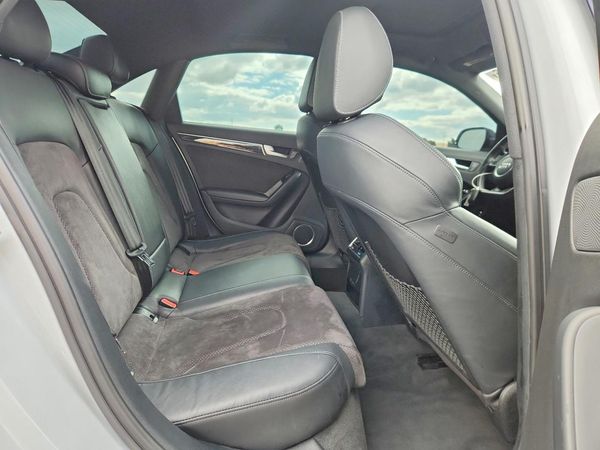 2016 AUDI A4