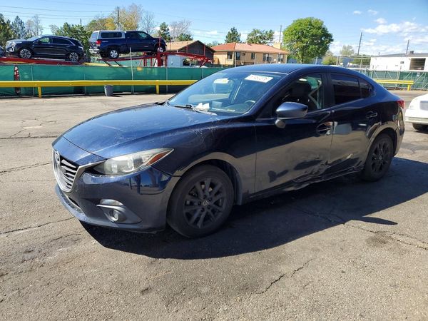 2015 MAZDA 3 — DSFA — Front 3/4