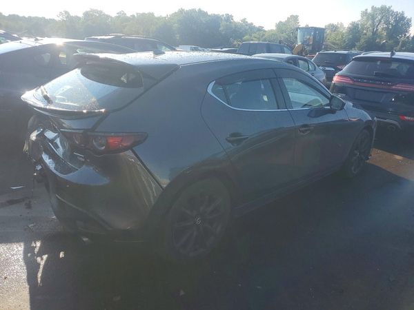 2021 MAZDA 3