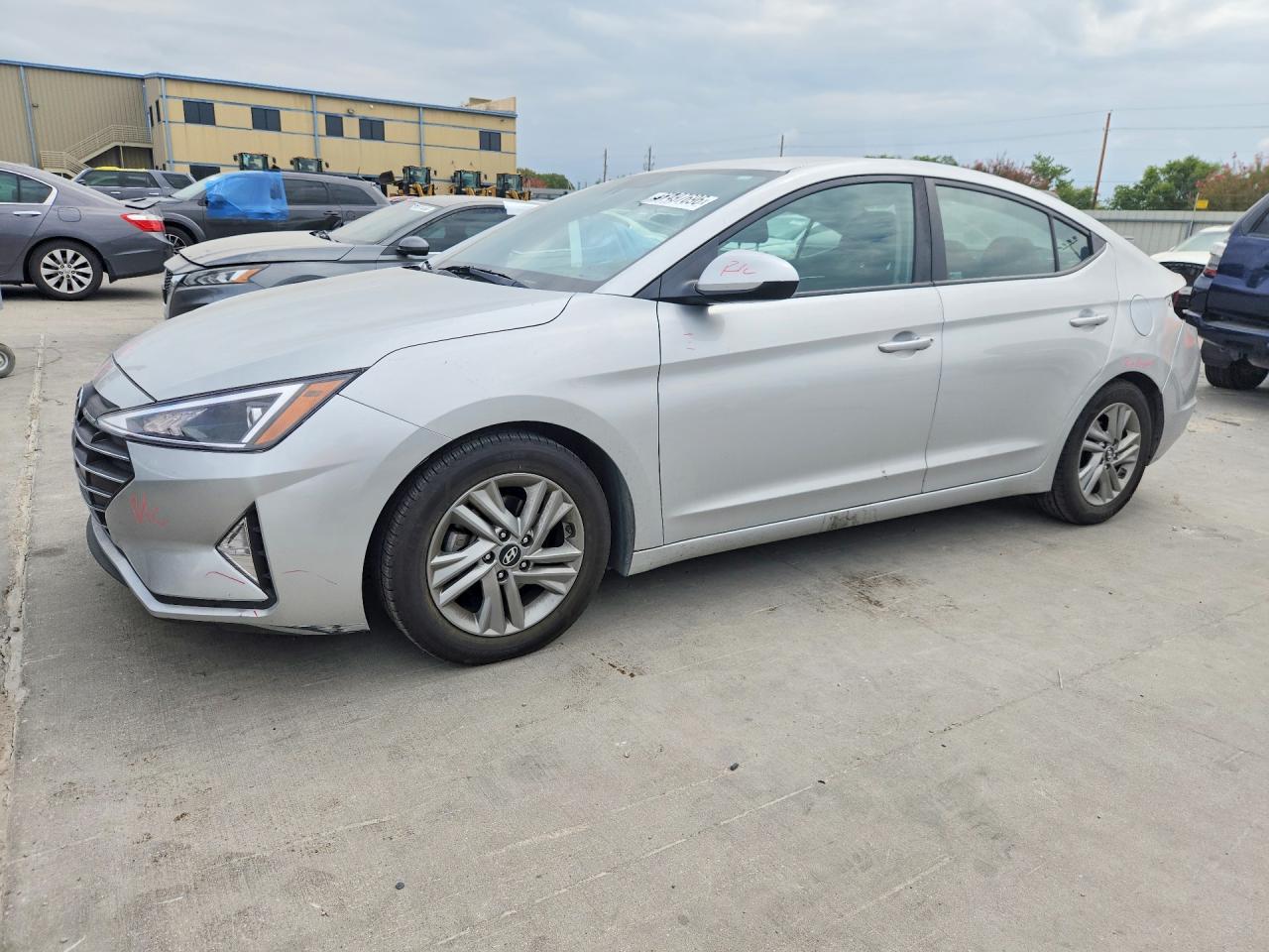 2019 HYUNDAI ELANTRA