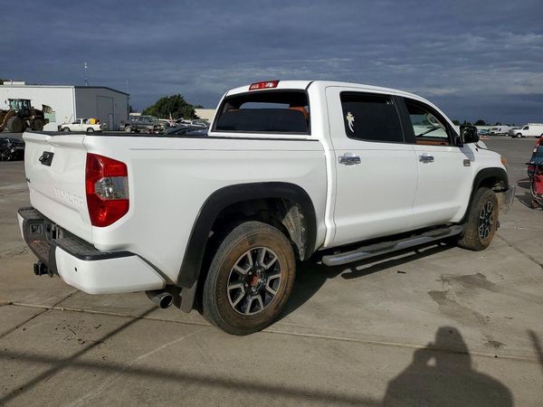 2014 TOYOTA TUNDRA Platinum — PSRA