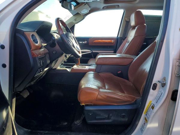 2014 TOYOTA TUNDRA Platinum — DENT