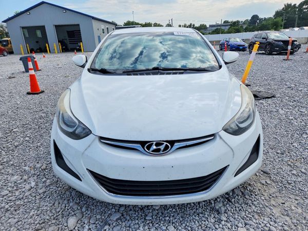2016 HYUNDAI ELANTRA