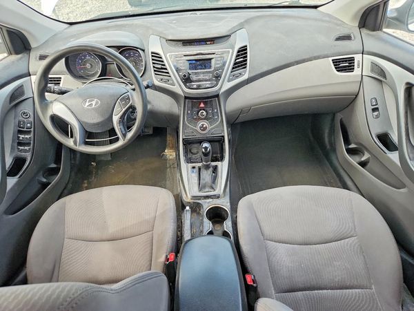 2016 HYUNDAI ELANTRA
