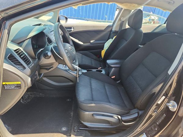 2016 KIA FORTE