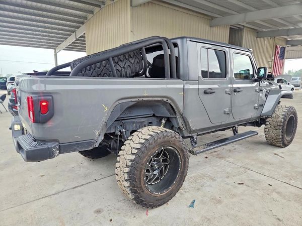 2020 JEEP GLADIATOR
