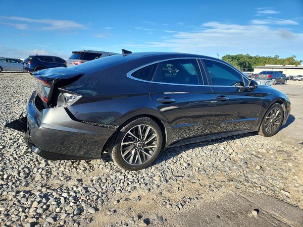 2022 HYUNDAI SONATA Limited