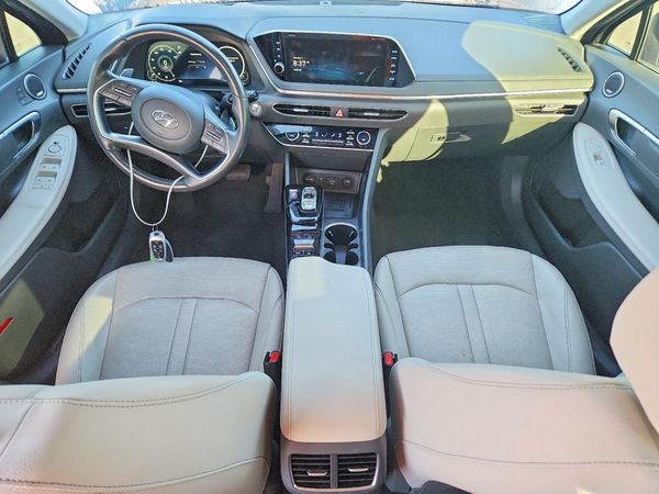 2022 HYUNDAI SONATA Limited