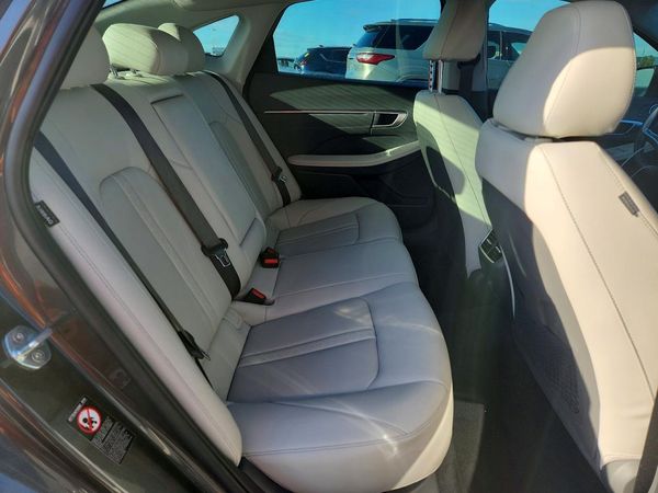 2022 HYUNDAI SONATA Limited