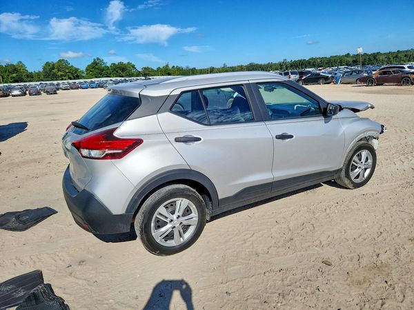 2019 NISSAN KICKS